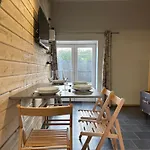 Hortansia Renove Bien Equipe Avec Terrasse Amenagee Jardin, Parking Prive, Proche De La Mer, Pres De Port En Bessin Et Omaha Apartman *