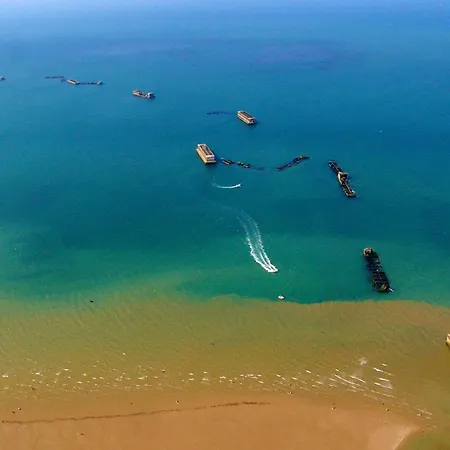 Hortansia Renove Bien Equipe Avec Terrasse Amenagee Jardin, Parking Prive, Proche De La Mer, Pres De Port En Bessin Et Omaha * Grand-Hameau