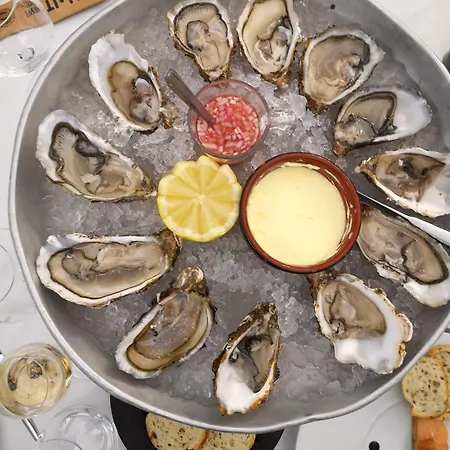 Hortansia Renove Bien Equipe Avec Terrasse Amenagee Jardin, Parking Prive, Proche De La Mer, Pres De Port En Bessin Et Omaha Grand-Hameau