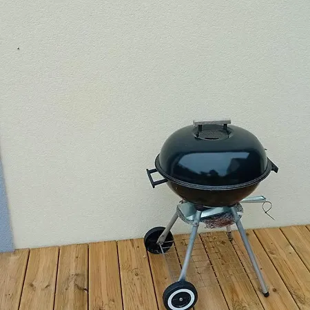 Apartamento Hortansia Renove Bien Equipe Avec Terrasse Amenagee Jardin, Parking Prive, Proche De La Mer, Pres De Port En Bessin Et Omaha Grand-Hameau