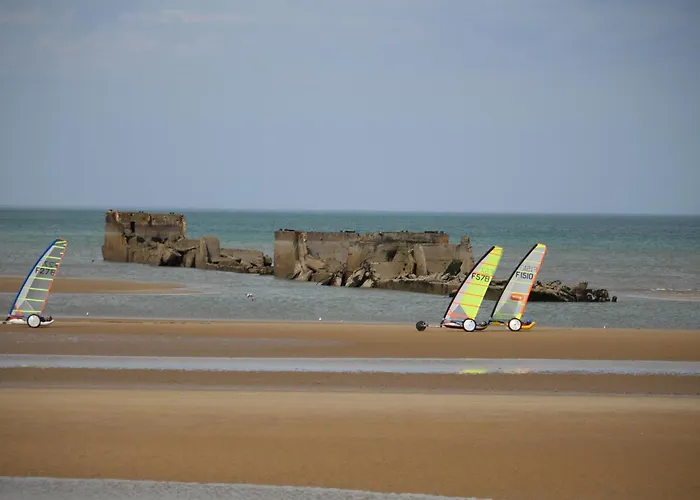 Hortansia Renove Bien Equipe Avec Terrasse Amenagee Jardin, Parking Prive, Proche De La Mer, Pres De Port En Bessin Et Omaha Lejlighed