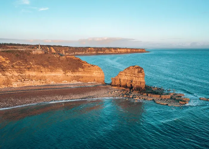 Hortansia Rénové Bien équipé Avec Terrasse Aménagée Jardin, Parking Privé, Proche De La Mer, Près De Port En Bessin Et Omaha Grand-Hameau