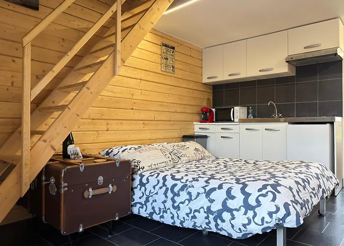 Hortansia Renove Bien Equipe Avec Terrasse Amenagee Jardin, Parking Prive, Proche De La Mer, Pres De Port En Bessin Et Omaha Lejlighed *