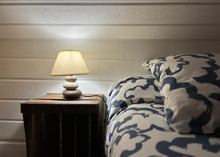 Hortansia Rénové Bien équipé Avec Terrasse Aménagée Jardin, Parking Privé, Proche De La Mer, Près De Port En Bessin Et Omaha