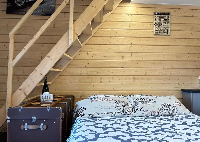 Apartment Hortansia Renove Bien Equipe Avec Terrasse Amenagee Jardin, Parking Prive, Proche De La Mer, Pres De Port En Bessin Et Omaha Grand-Hameau