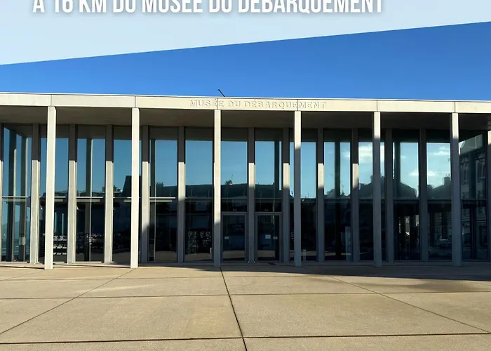 Appartamento Hortansia Rénové Bien équipé Avec Terrasse Aménagée Jardin, Parking Privé, Proche De La Mer, Près De Port En Bessin Et Omaha *