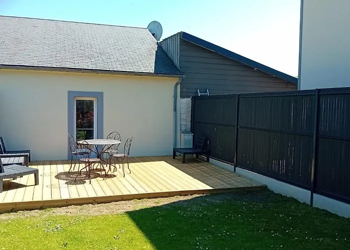 Hortansia Renove Bien Equipe Avec Terrasse Amenagee Jardin, Parking Prive, Proche De La Mer, Pres De Port En Bessin Et Omaha Lejlighed *