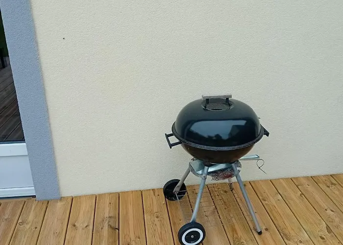 Lejlighed Hortansia Renove Bien Equipe Avec Terrasse Amenagee Jardin, Parking Prive, Proche De La Mer, Pres De Port En Bessin Et Omaha Grand-Hameau